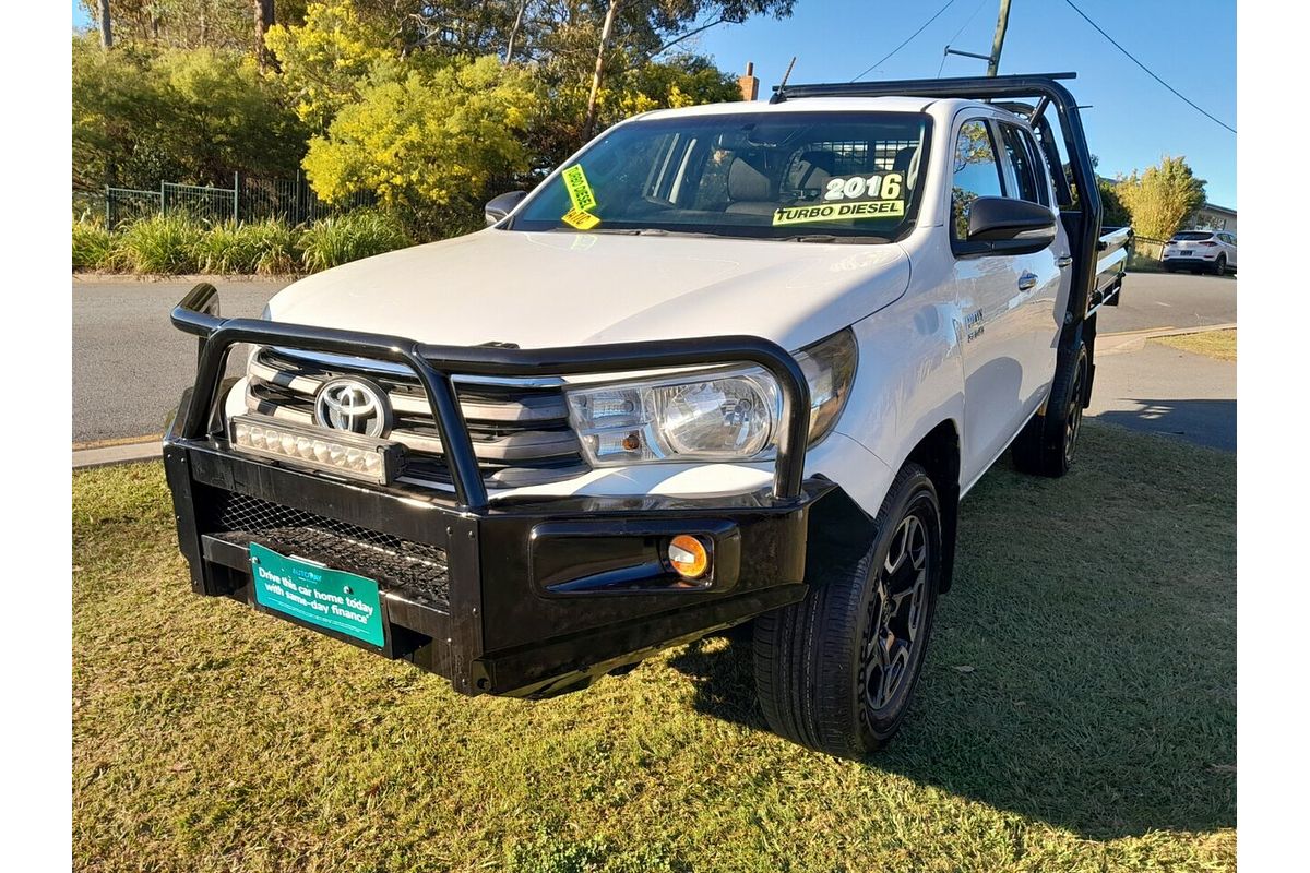 2016 Toyota Hilux SR (4x4) GUN126R 4X4