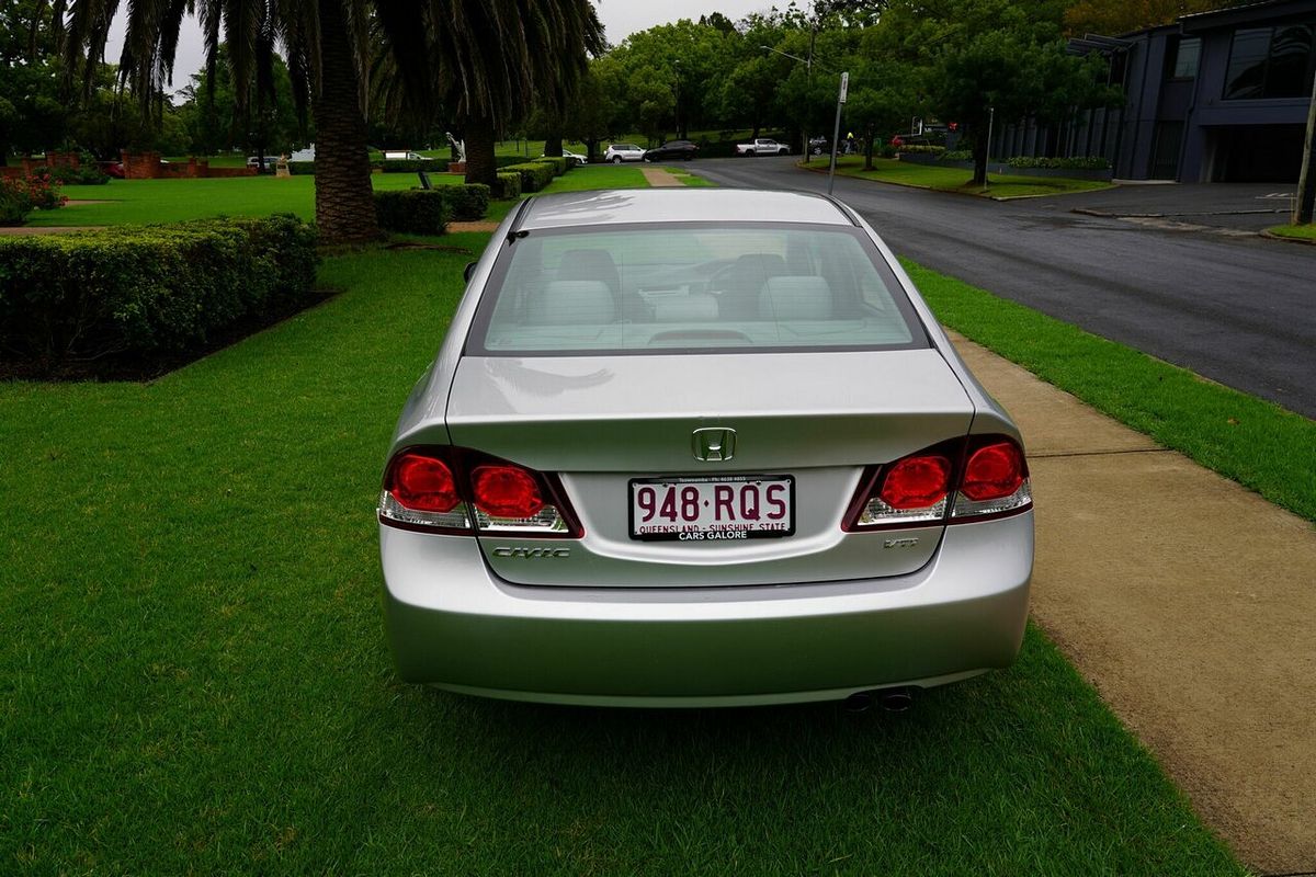 2011 Honda Civic VTi MY10