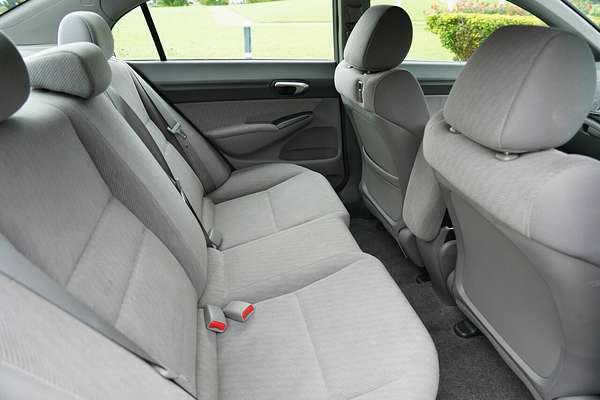2011 Honda Civic VTi MY10