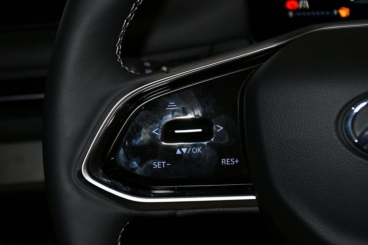2023 LDV MIFA Luxe