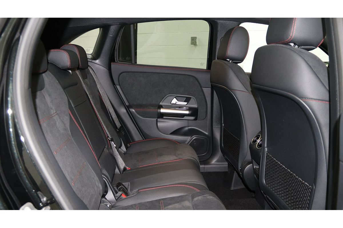 2024 Mercedes-Benz GLA-Class GLA200 H247