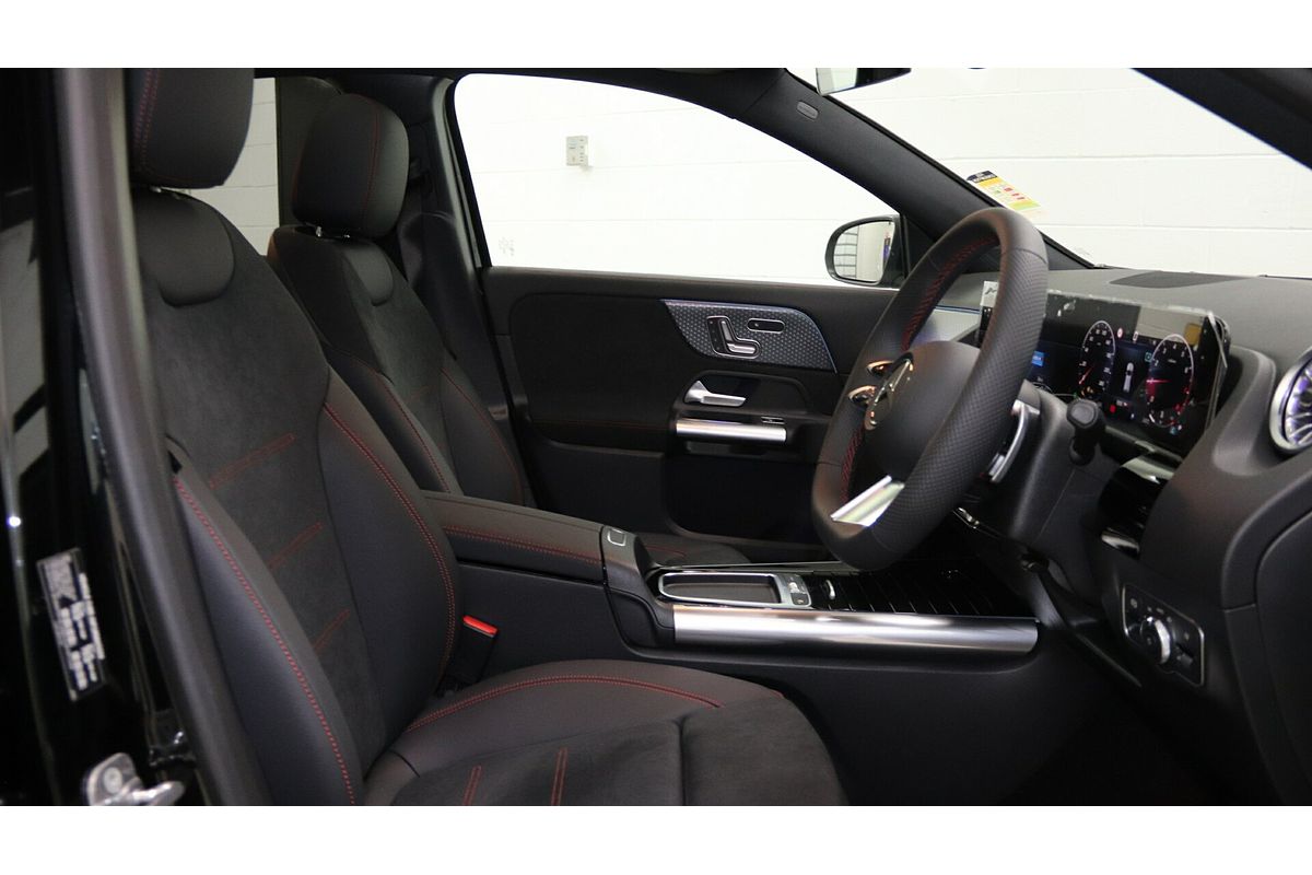2024 Mercedes-Benz GLA-Class GLA200 H247