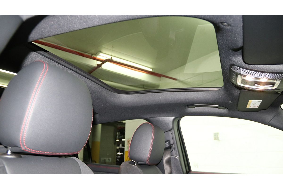 2024 Mercedes-Benz GLA-Class GLA200 H247