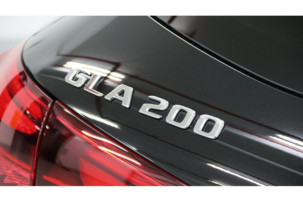 2024 Mercedes-Benz GLA-Class GLA200 H247