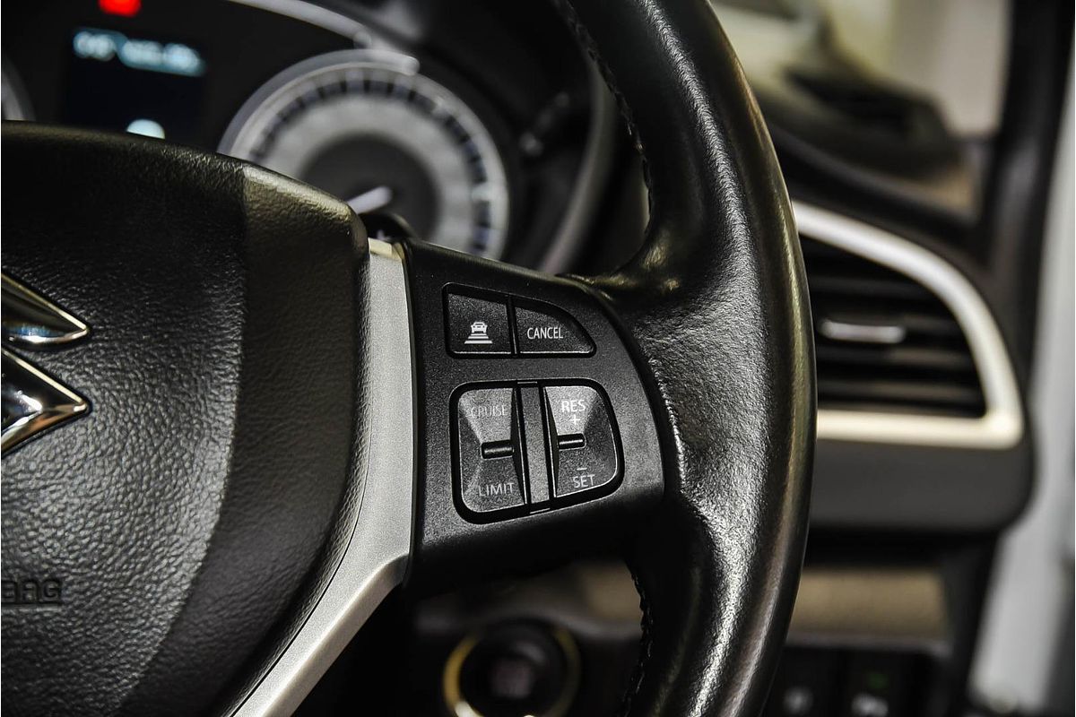 2022 Suzuki S-Cross Turbo JY