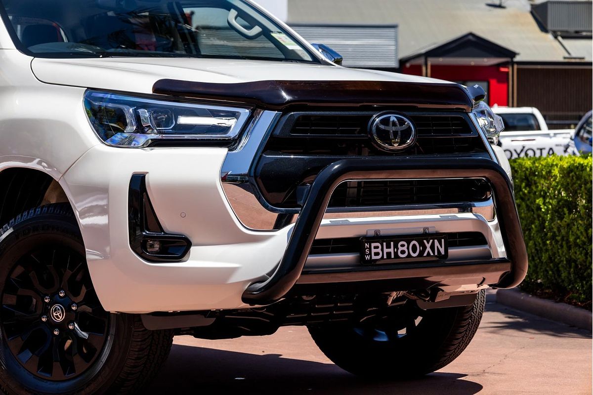 2021 Toyota Hilux SR5 GUN126R 4X4