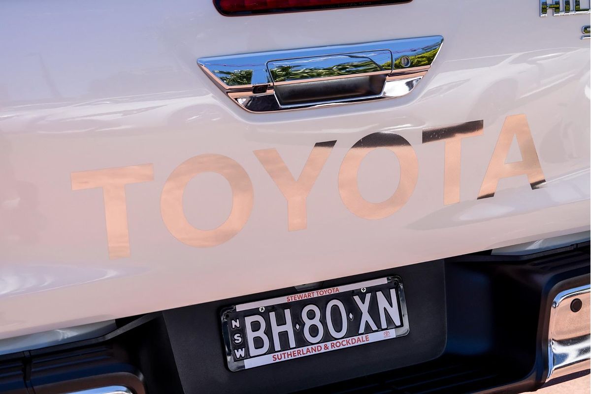 2021 Toyota Hilux SR5 GUN126R 4X4