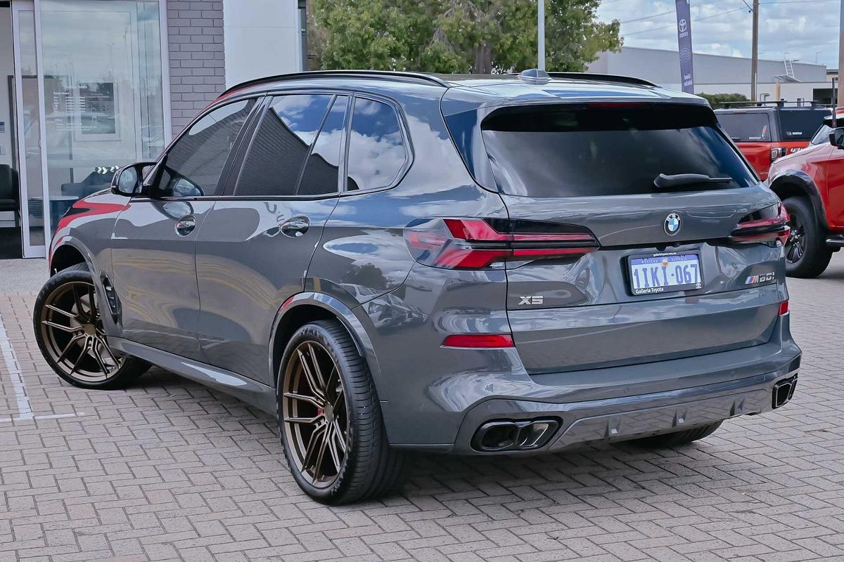 2023 BMW X5 M60i G05 LCI