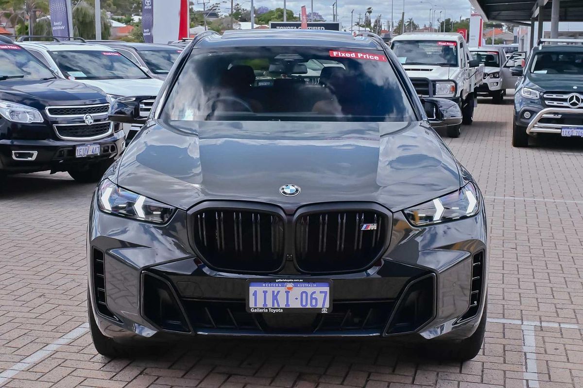 2023 BMW X5 M60i G05 LCI