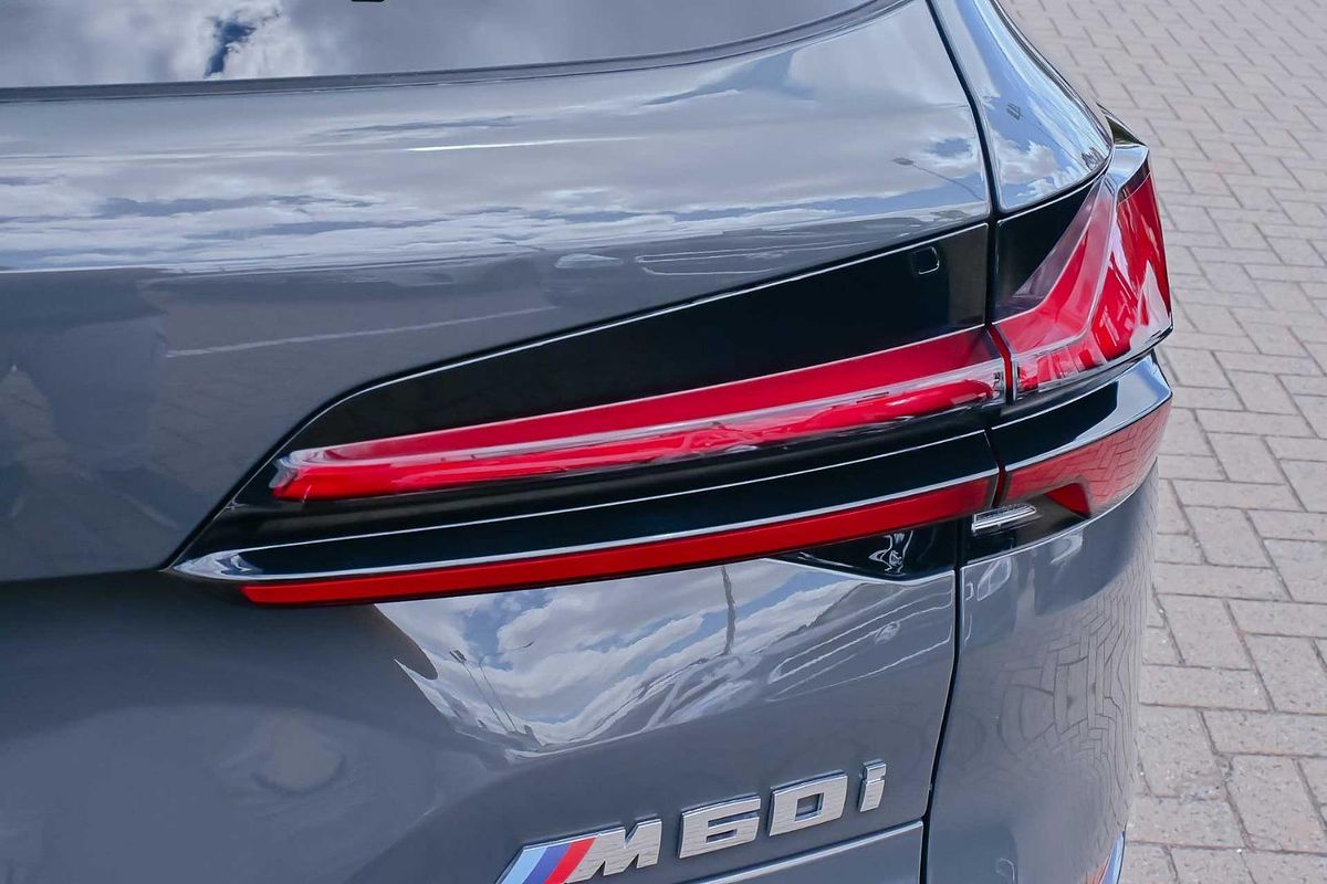 2023 BMW X5 M60i G05 LCI