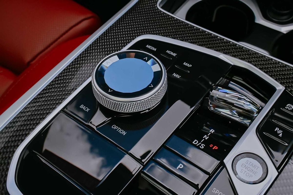 2023 BMW X5 M60i G05 LCI