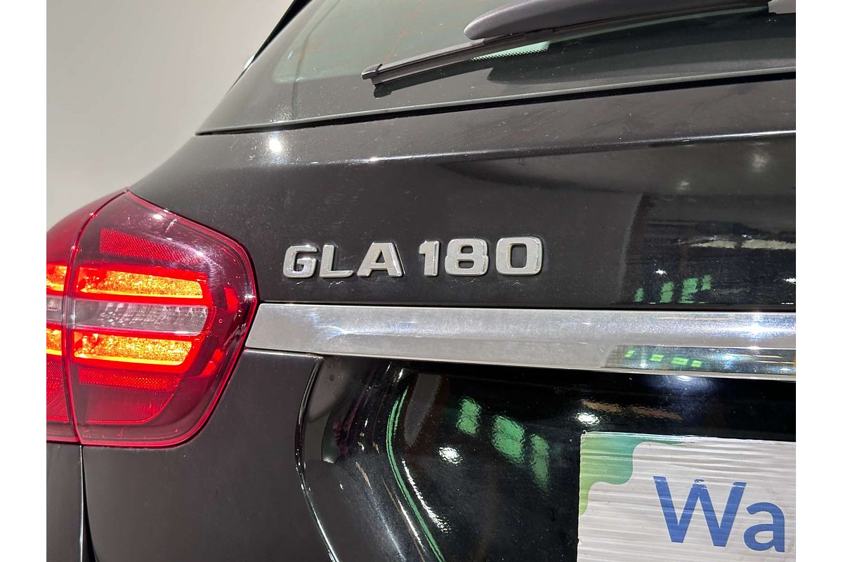 2019 Mercedes-Benz GLA-Class GLA180 X156