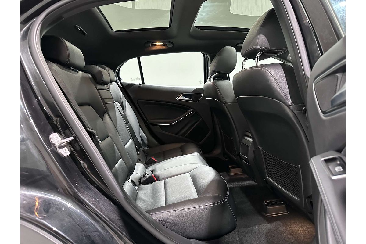 2019 Mercedes-Benz GLA-Class GLA180 X156