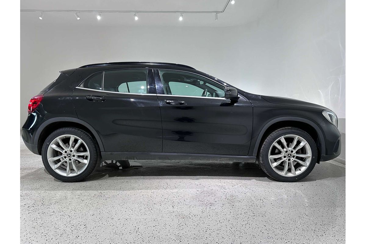 2019 Mercedes-Benz GLA-Class GLA180 X156