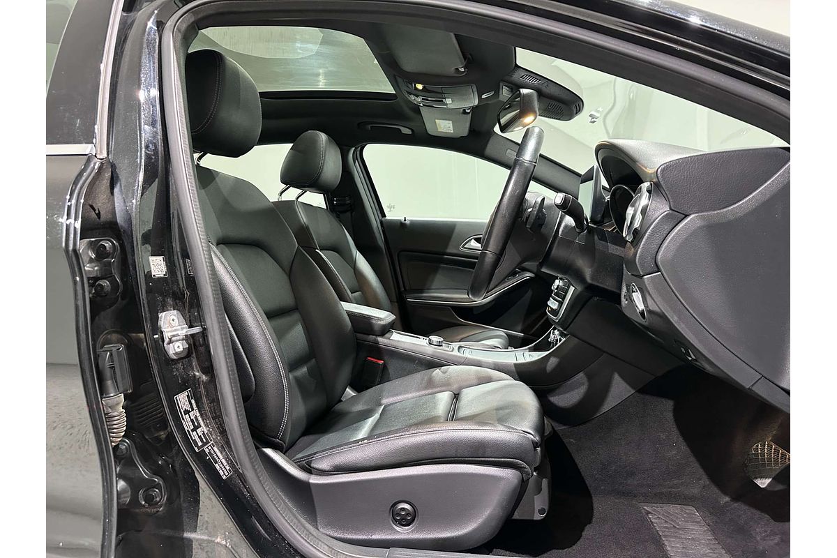 2019 Mercedes-Benz GLA-Class GLA180 X156