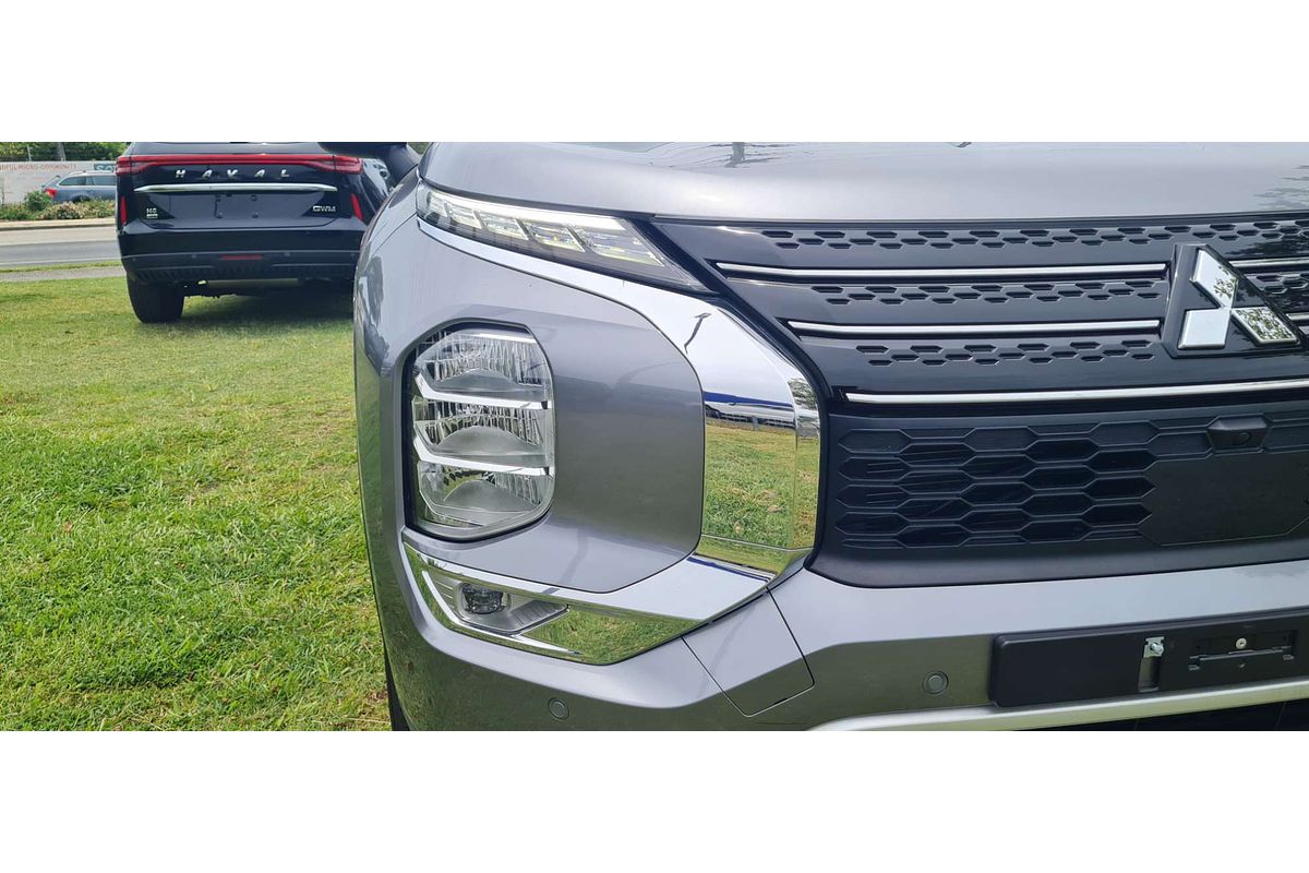 2022 Mitsubishi Outlander LS ZM