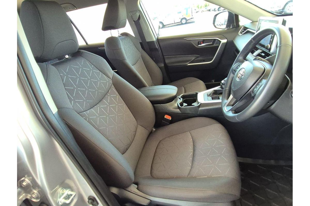 2021 Toyota RAV4 GXL AXAH52R