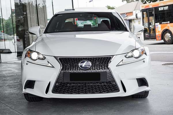 2016 Lexus IS IS300h F Sport AVE30R