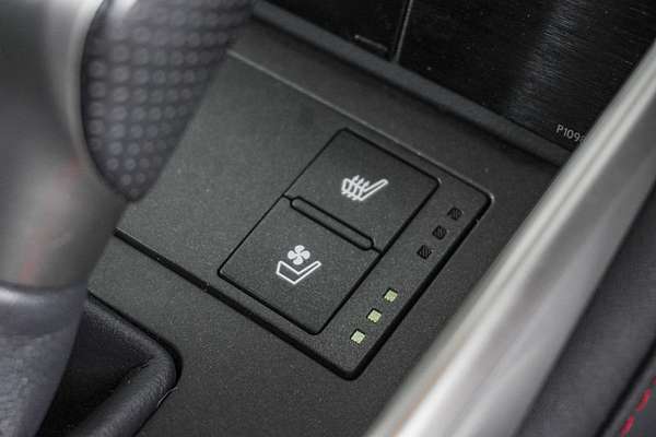 2016 Lexus IS IS300h F Sport AVE30R