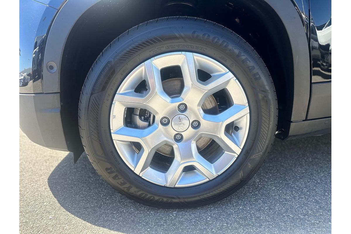 2024 Jeep Avenger Limited JJ