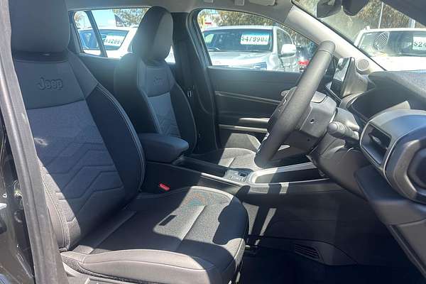 2024 Jeep Avenger Limited JJ
