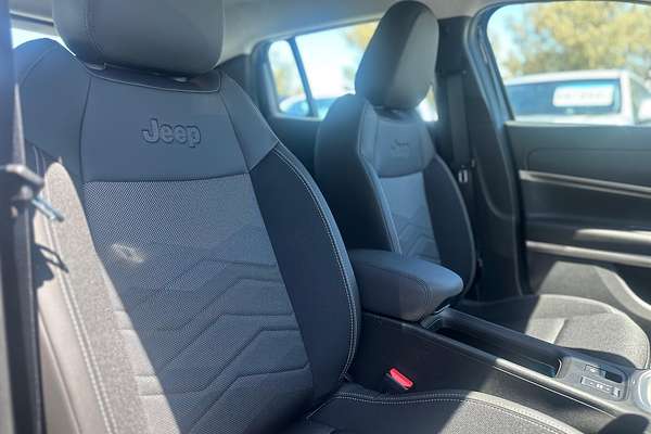 2024 Jeep Avenger Limited JJ