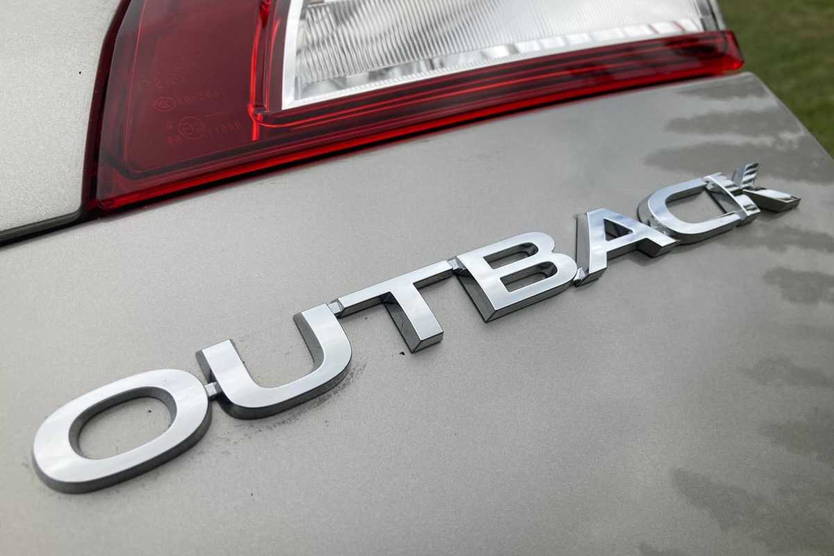 2015 Subaru OUTBACK 2.5i 5GEN
