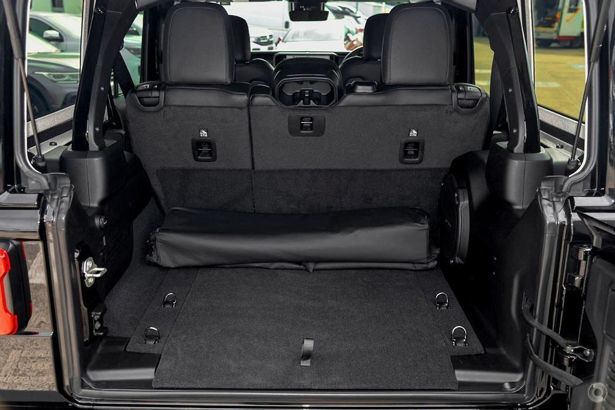 2024 Jeep Wrangler Unlimited Overland JL