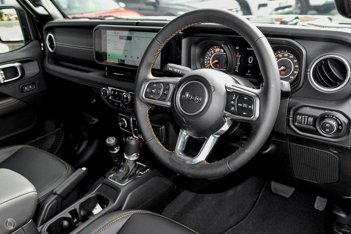 2024 Jeep Wrangler Unlimited Overland JL
