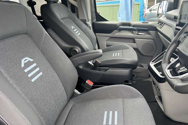 2024 Ford Tourneo Active AV
