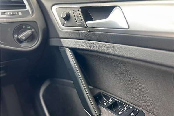 2017 Volkswagen GOLF 110TSI AU MY18