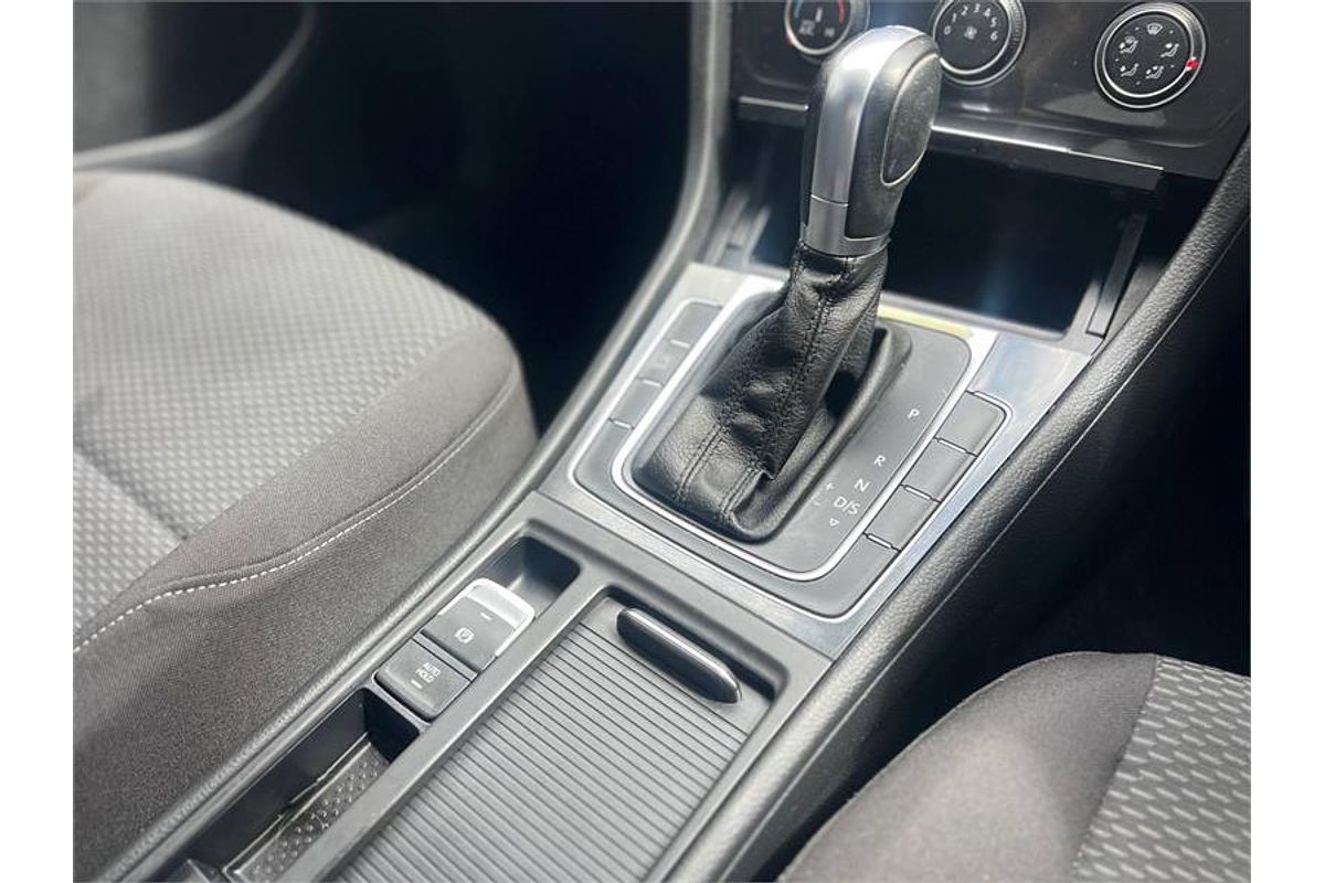 2017 Volkswagen GOLF 110TSI AU MY18