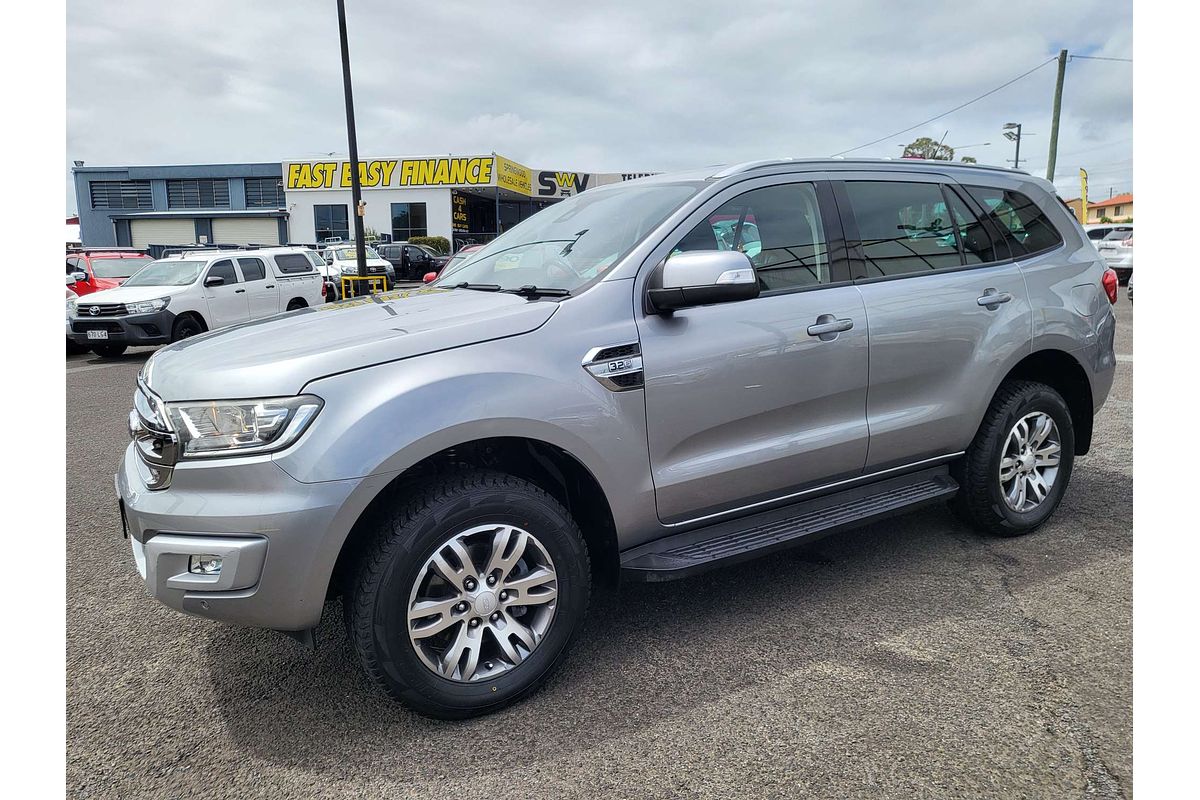 2017 Ford Everest Trend UA