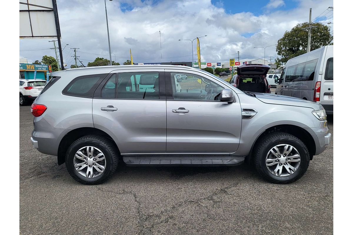 2017 Ford Everest Trend UA