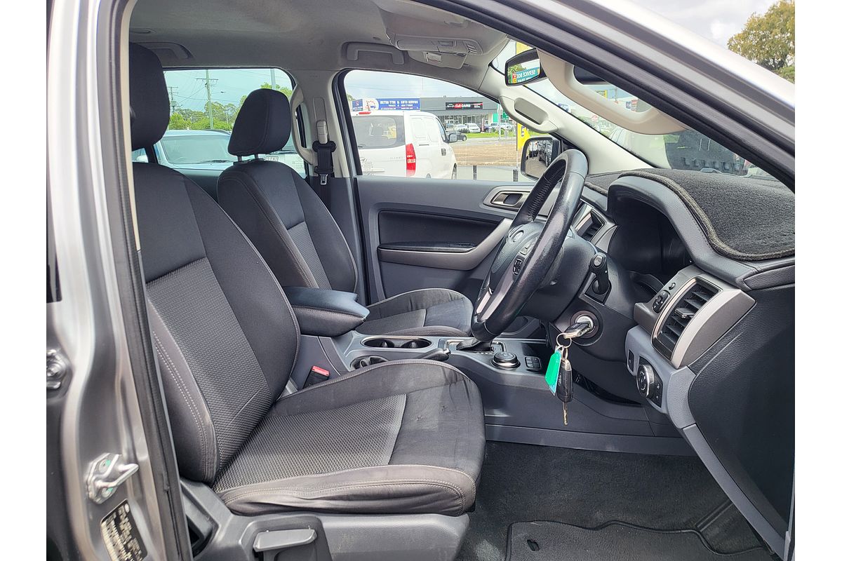 2017 Ford Everest Trend UA