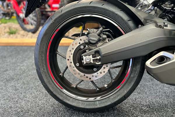 2024 Honda CBR650R E-CLUTCH