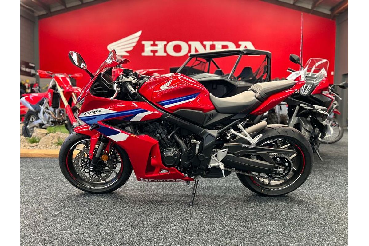 2024 Honda CBR650R E-CLUTCH