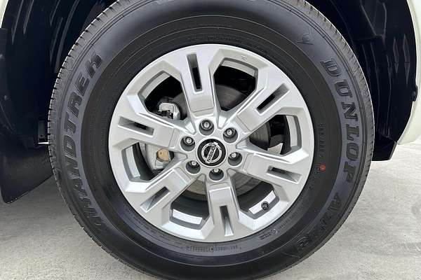 2024 Nissan Navara ST D23 4X4
