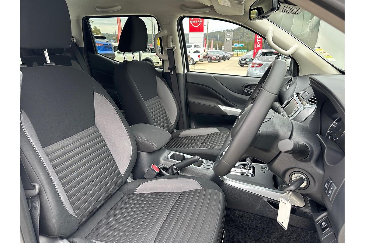 2024 Nissan Navara ST D23 4X4