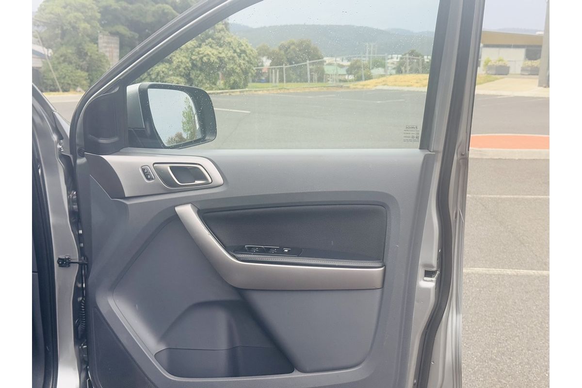 Ford EVEREST 2017 SUV TREND 3.2D 6SPD AUTO