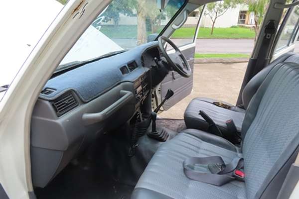 1996 Toyota Landcruiser Standard HZJ80R