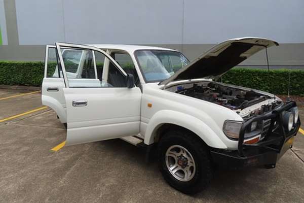 1996 Toyota Landcruiser Standard HZJ80R