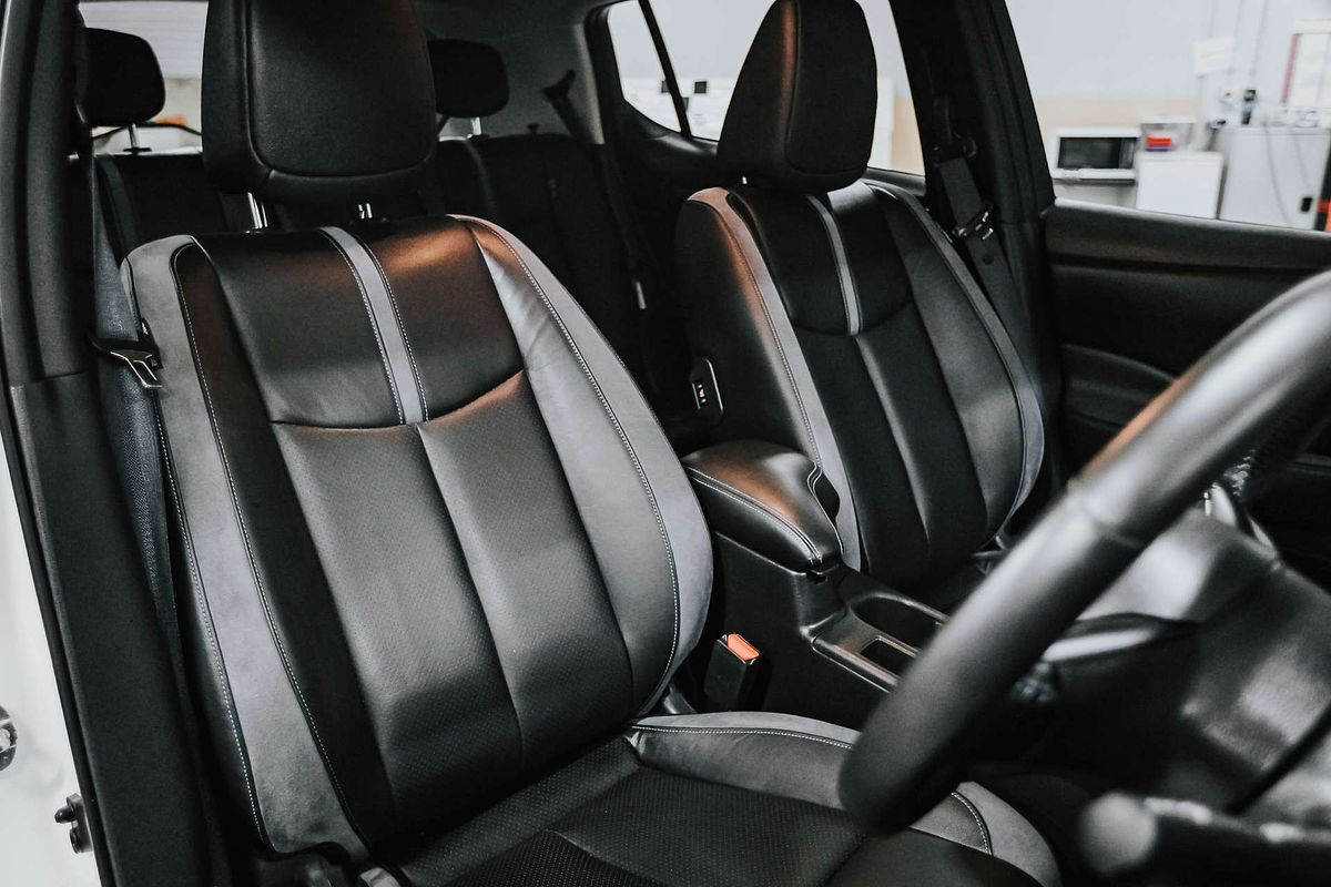2019 Nissan LEAF ZE1