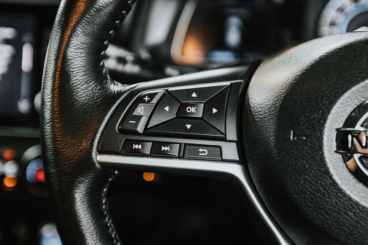 2019 Nissan LEAF ZE1
