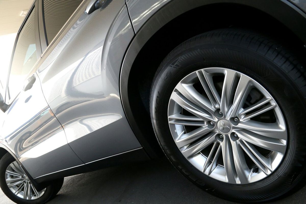 2022 Mitsubishi Outlander LS ZM