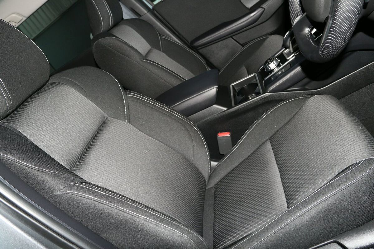 2022 Mitsubishi Outlander LS ZM