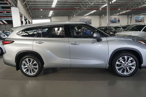 2022 Toyota Kluger Grande GSU75R