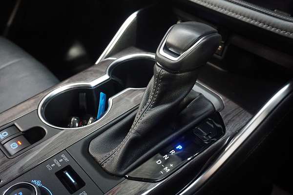 2022 Toyota Kluger Grande GSU75R