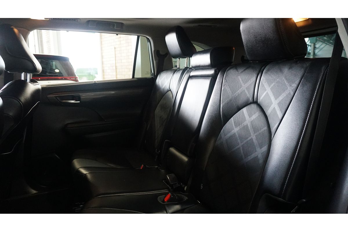 2022 Toyota Kluger Grande GSU75R