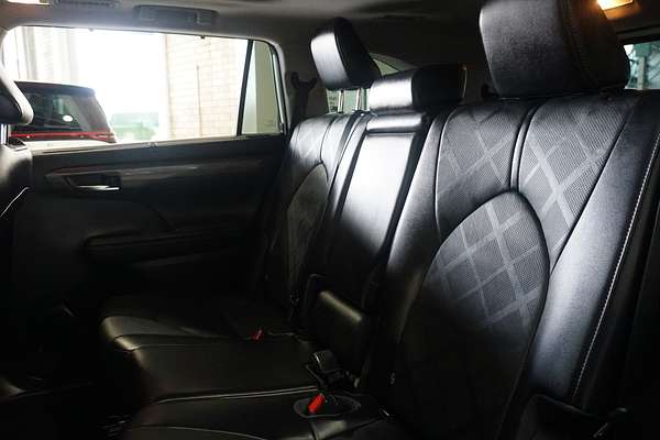2022 Toyota Kluger Grande GSU75R